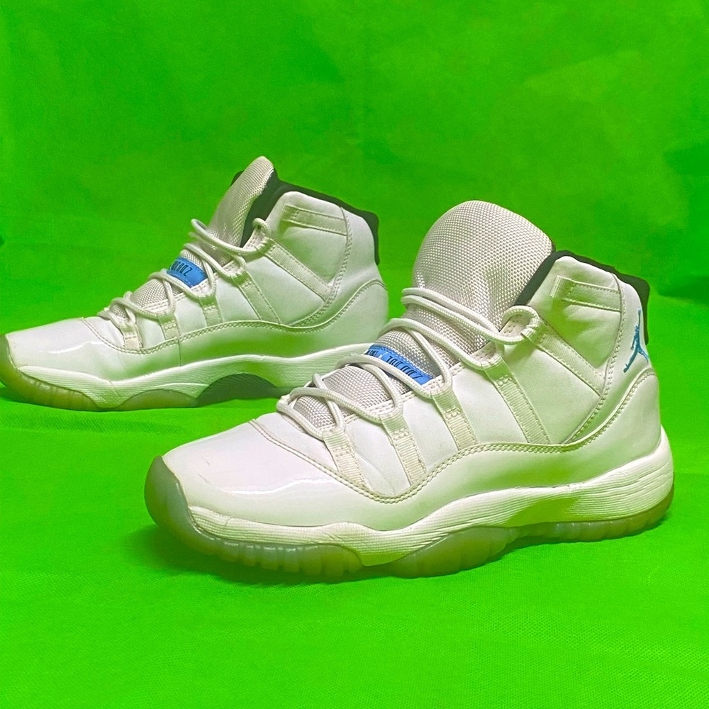 SOLD Air Jordan 11 Size 6.5Y
